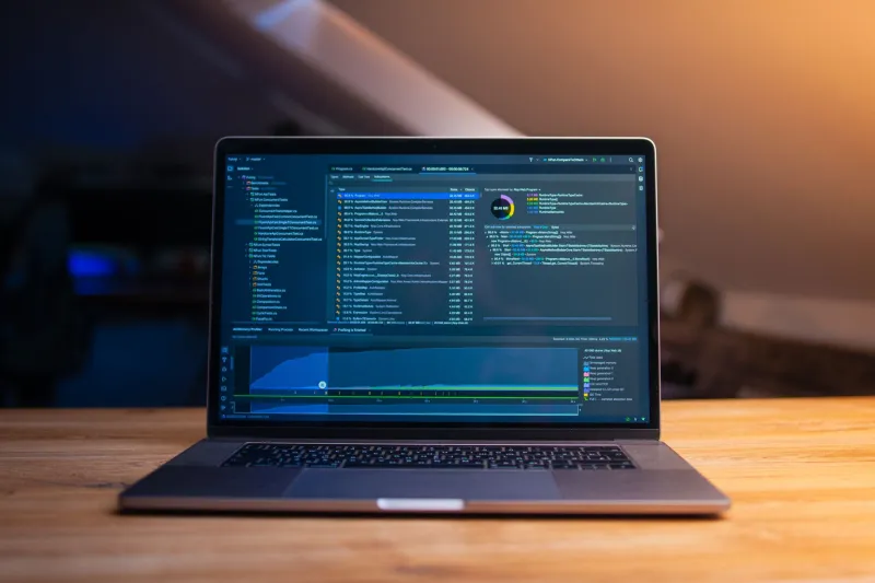 Building on the Side: How Senior Technologists Are Launching Profitable Products Without Quitting Their Jobs